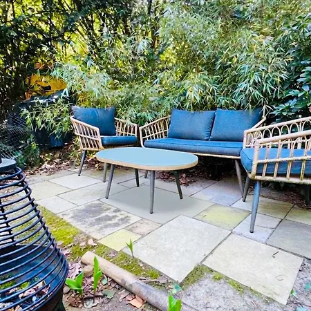 Lovely In With Wifi Holiday home *