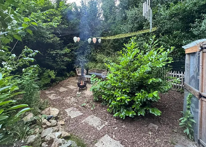 Lovely In With Wifi Holiday home *