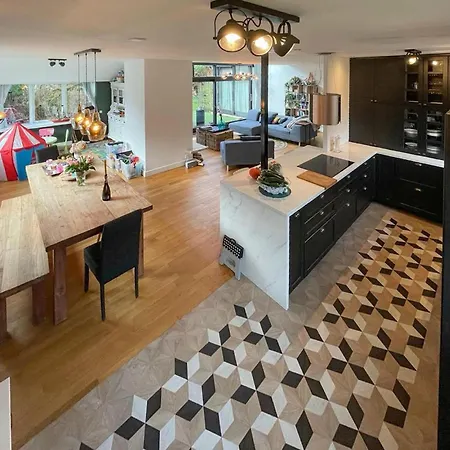 Lovely In With Wifi Apeldoorn